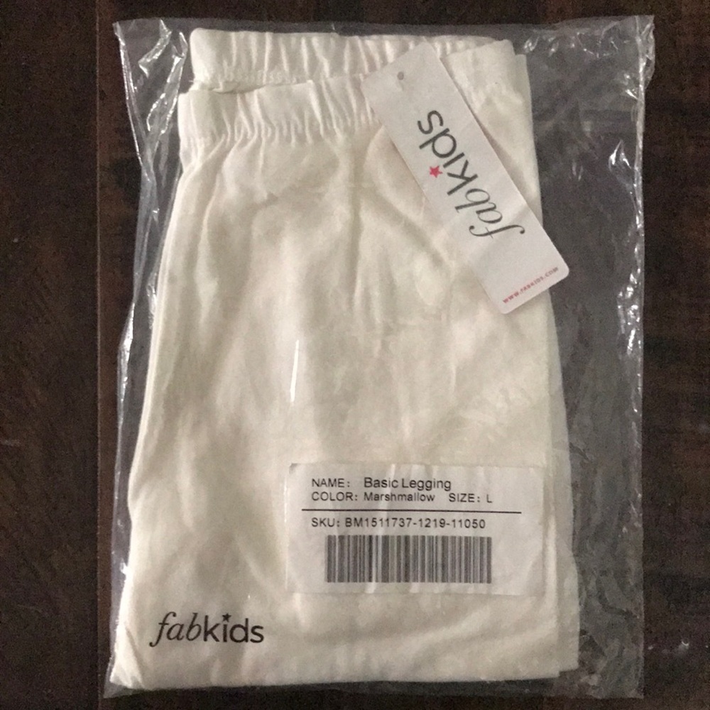 FABKIDS basic legging marshmallow size L NWT
